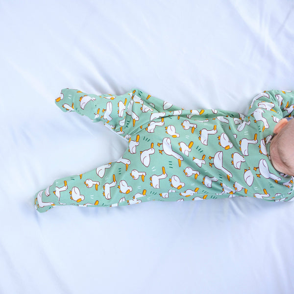 Unisex Baby Cotton Sleepsuit (Onesie) – Dancing Ducks Print